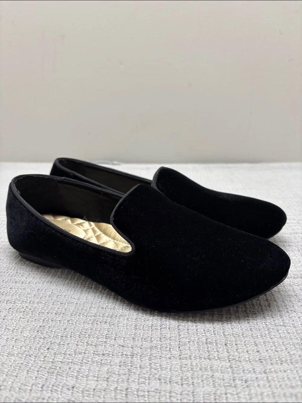 Birdies The Starling Black Velvet Slip On Classic Flat Loafer Women's Size 6.5